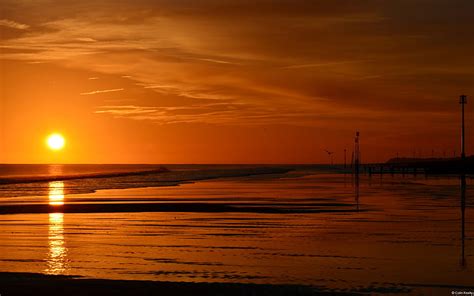 HD wallpaper: Withernsea beach-Windows 10 Desktop Wallpaper, sunset, water | Wallpaper Flare