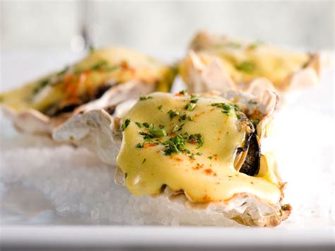 oysters rockefeller recipe with hollandaise sauce