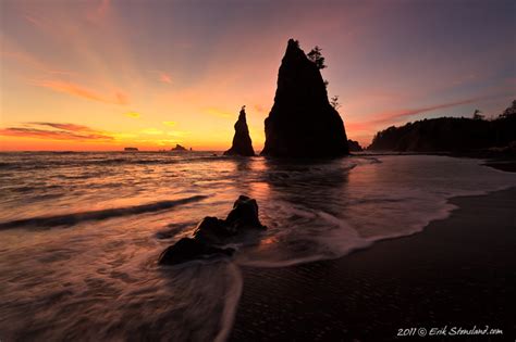 Sunset at Rialto : Rialto Beach, Olympic National Park. : Morning Light Photography