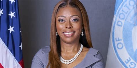 Dolton, IL trustees sue Mayor Tiffany Henyard over alleged forgery ...