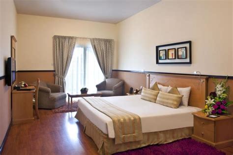 Landmark Plaza Hotel in Dubai - Room Deals, Photos & Reviews