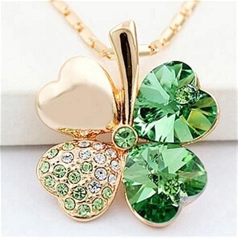 Four Leaf Clover Necklaces Pendant Heart Crystal from Swarovski Elemen ...