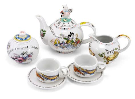 Alice in Wonderland mini porcelain tea set