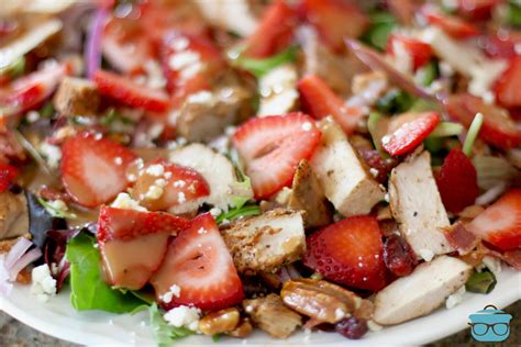 STRAWBERRY FIELDS SALAD (+Video) | The Country Cook