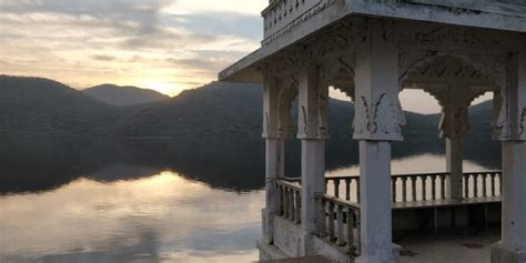 Badi Lake Udaipur - A Must Visit Hidden Gem Of Udaipur | IMVoyager