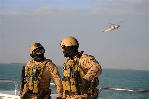 Photo : Navy SEALs - yacht