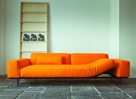 535 SIT UP sofa By Vibieffe