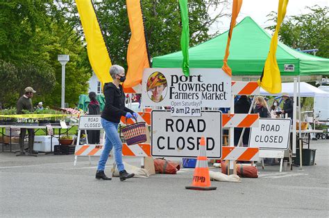 Port Townsend Farmers Market opens | Peninsula Daily News