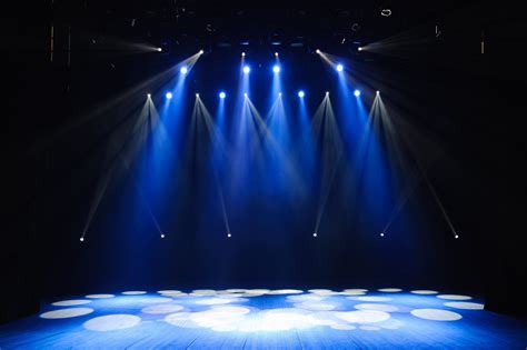 Free stage with lights, lighting devices. - Mitronix