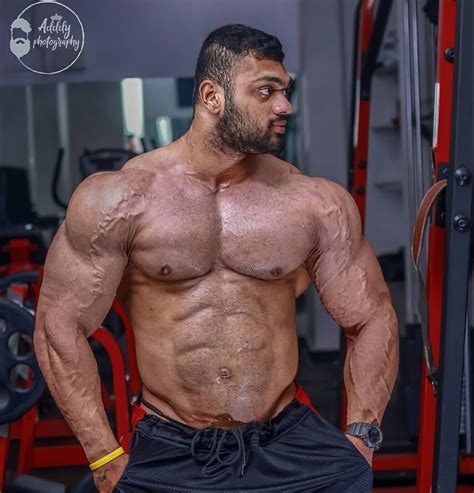 INDIAN SUPER-HEAVYWEIGHT BODYBUILDER ATUL AMBRE...