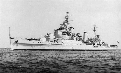 HMS Glasgow (C21) was a Southampton-class light cruiser, a sub-class of ...