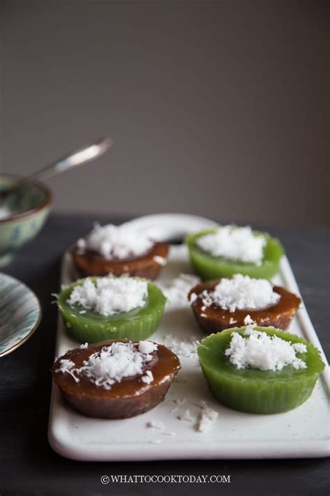 Kuih Kosui / Kue Lumpang (2 Flavors - No Alkaline Water). Learn how to make traditional soft and ...