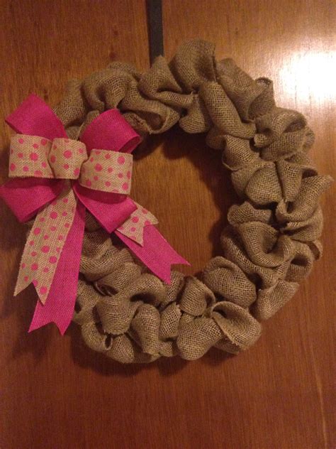 Burlap and jute ribbon wreath | Xmas crafts, Ribbon wreath, How to make wreaths