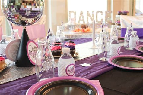 Dance Party Decor | Girly-Girl Parteas