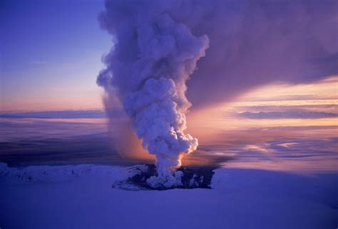 Iceland on watch for new volcano eruption | The k2p blog