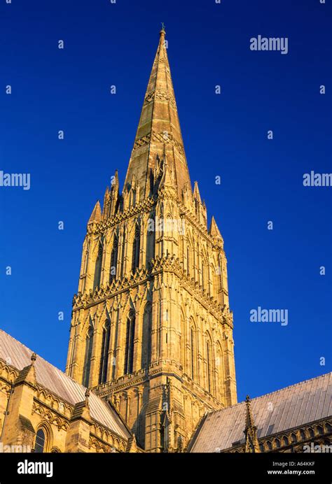 Salisbury cathedral spire, Wiltshire Stock Photo - Alamy