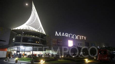 Cerita Pengunjung Margo City Depok: Guncangan Dikira Gempa - Metro Tempo.co