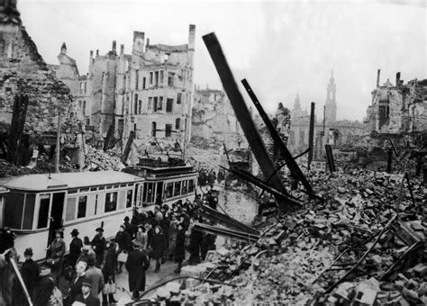 Dresden Bombing Anniversary Photos Contrast 1945 Devastation With 70 Years On | HuffPost UK