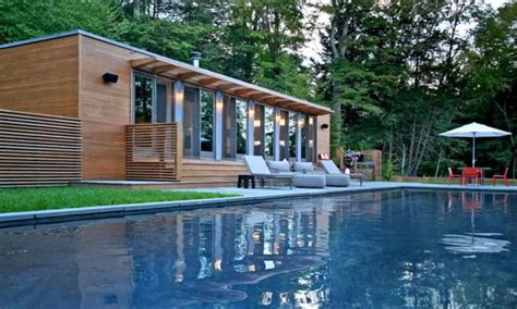 10 Coolest Prefab Homes | Pool house, Modern pools, Pool houses