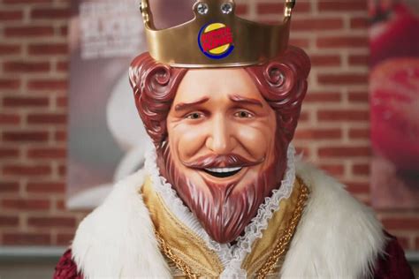 Burger King Pressured To Change Its Name To Burger Queen | GIANT FREAKIN ROBOT