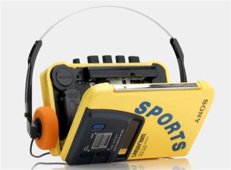 Discman vs. Walkman: The Evolution of Portable Music - Tech Review Advisor