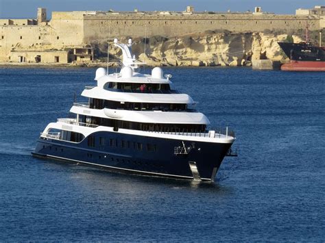 Feadship SYMPHONY -Photo by Mario Buhagiar and Feadship Fanclub — Yacht Charter & Superyacht News