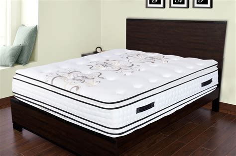 Premium 17.5in plush memory foam knife edge pillow-top double sided pocketed coil mattress ...