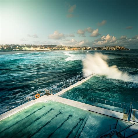 Bondi Beach Sydney - Huge waves crashing over the swimming pools at the ...