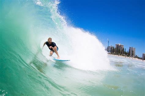 The Gold Coast's Best 12 Surf Schools | Man of Many