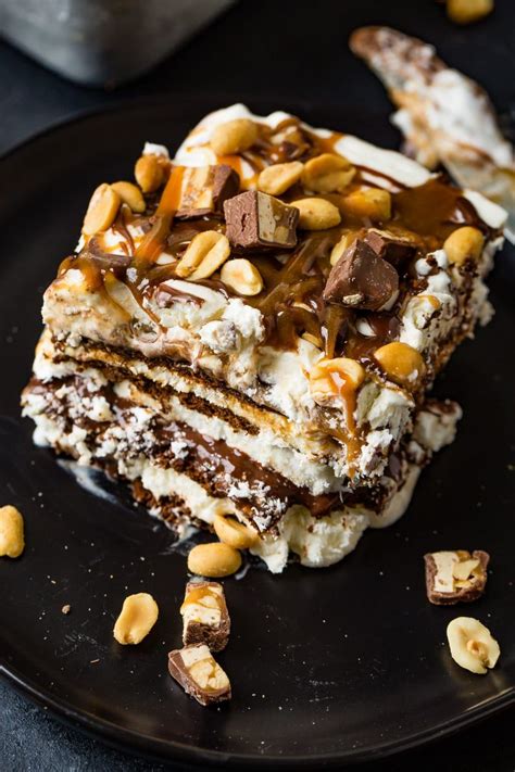 This Snickers ice cream cake is a heavenly dessert, layered with ice ...