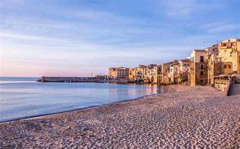 Palermo Beaches, Sicily - 7 Beautiful Beaches Near Palermo to Discover!