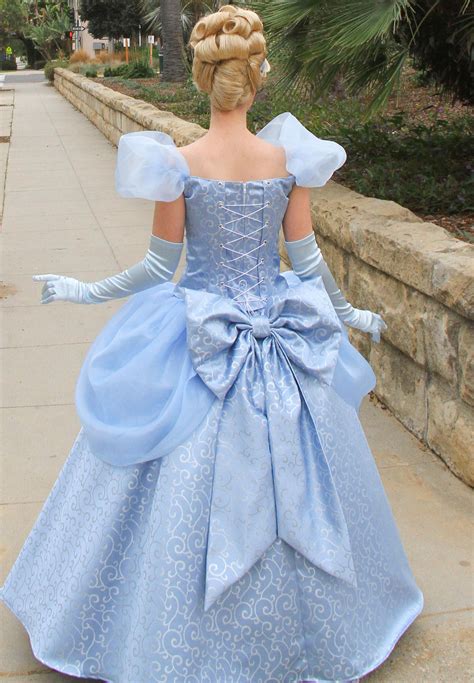 Cinderella back of the dress by LadyGryffindor on DeviantArt