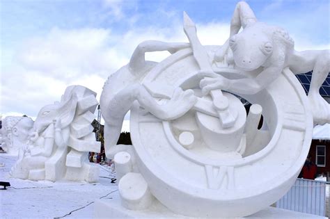 Breckenridge Snow Sculptures - Mike dunne