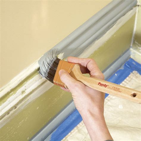 How to Choose the Right Paint Brush | Family Handyman