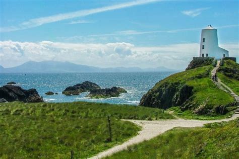 Fall in Love with Ynys Llanddwyn | Mud and Routes