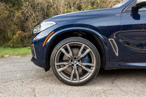 2020 BMW X5 M50i is a go-fast family hauler - CNET