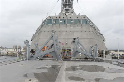 USS Oakland is the latest LCS to get the NSM – Alert 5