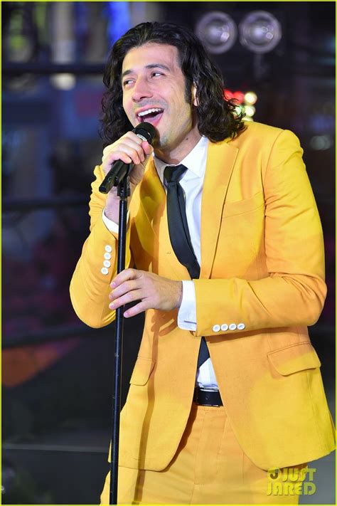 MAGIC! Performs 'Rude' Live on New Year's Eve 2015 (Video): Photo 3270630 | Photos | Just Jared ...