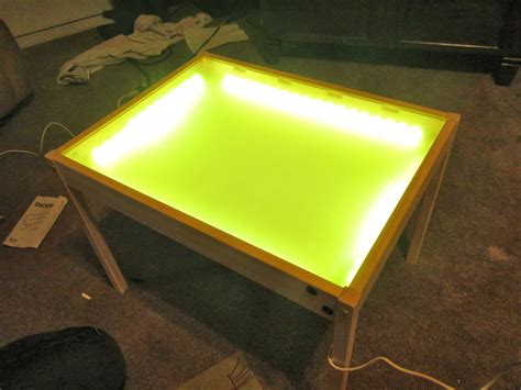 Hobby Mommy Creations: DIY Light Table - IKEA Hack | Diy light table, Light table, Diy lighting