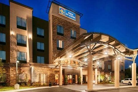 Clarksville Hotel Coupons for Clarksville, Tennessee - FreeHotelCoupons.com