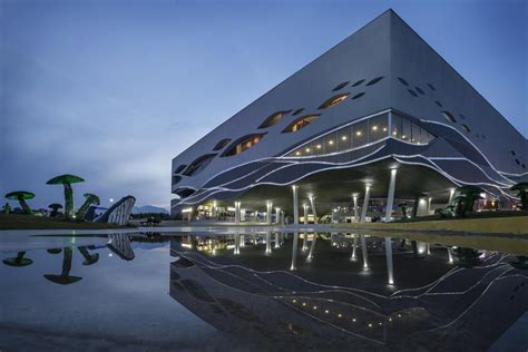 Gallery of Antalya Aquarium / Bahadir Kul Architects - 4