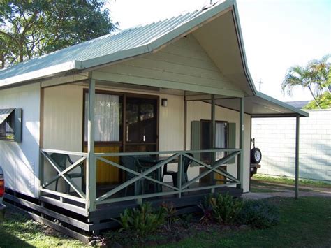 Woodgate Beach Tourist Park - Woodgate Cabin suitable for Singles ...