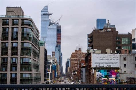 The Edge NYC: Sunset On New York's Stylish Super-Tall Sky Deck