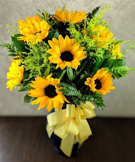 Sunny Sunflower Bouquet Whittier, CA | Ron & Alicia Robinson Florist