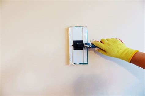 Best Paint Pads: For Ceilings, Walls & Edging