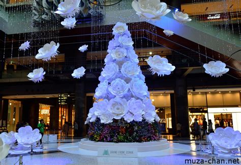 Grand Front Osaka Winter in Blossom Christmas Tree