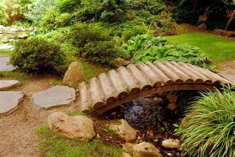 24 Incredible and Varied Garden Bridge Designs - Garden Lovers Club