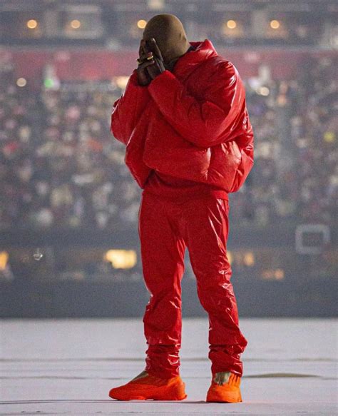 Photo of Kanye Praying at DONDA listening party Rap Music Quotes, Rap Lyrics, Orange Outfit, Red ...