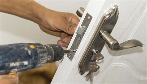 Door Lock Prices: How Much to Replace a Door Lock?