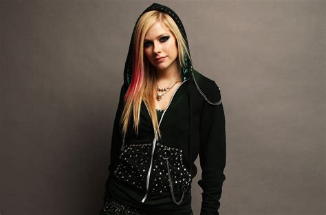 Avril Lavigne の歌詞・カタカナ・歌詞和訳・動画一覧 | 洋楽まっぷ